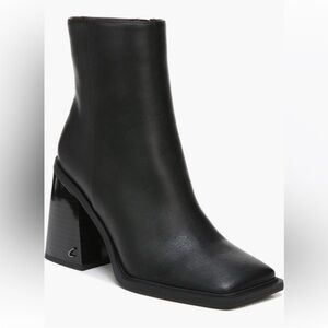 Black Circus by Sam Edelman Square Toe Leather Boots Fall Winter 7